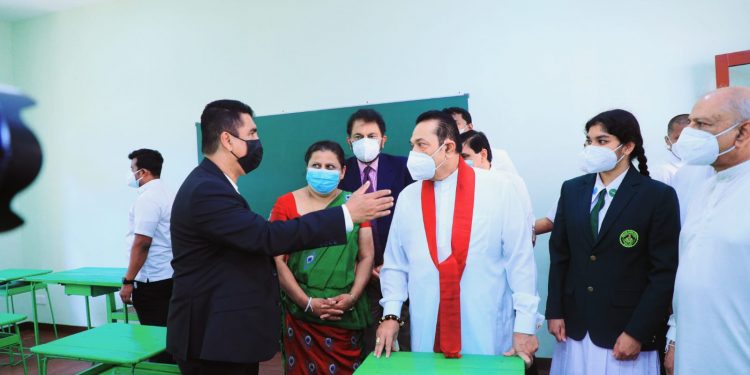ගෑස් පිපිරුම් පසුපස කුමන්ත්‍රණයක්! ජනපති රහස් විමර්ශනයක් අරඹලා! (PHOTOS)