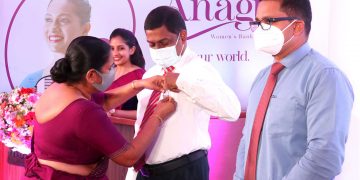 සුවිශේෂ නව ගිණුම් සහ සේවාවන් සමගින් කොමර්ෂල් බැංකුවේ ‘අනගි’ කාන්තා…