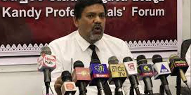 බූස්ටර් කුමන්ත්රණයක්! වැඩේට දොස්තරලත් ඉන්නවලු! හඬපටත් තියෙනවාලු! පොලිසියටත් දුන්නාලු! (VIDEO)