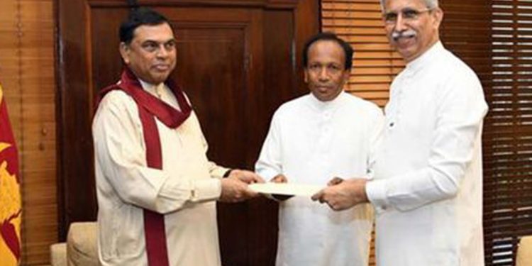 මේ පාර නම් බැසිල් කාටවත් අයින් කරන්න බැරි විදිහට ‌රේණුකට සභාපතිකමක් දෙයි!
