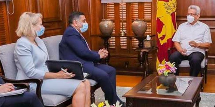 ජනපති දෙමළ ඩයස්පෝරාව සමග කතා කරන්න සූදානම්! සාකච්ජාවක් ලෑස්ති කරන්නැයි අහමඩ් සාමිගෙන් ඉල්ලයි!