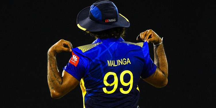 මාලිංග යළි කණ්ඩායමට!