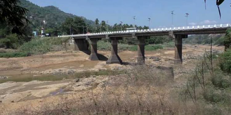 මහවැලිය බිංදුවටම ‌හිඳී යයි! උග්‍ර ජල හිඟයක ලකුණු!
