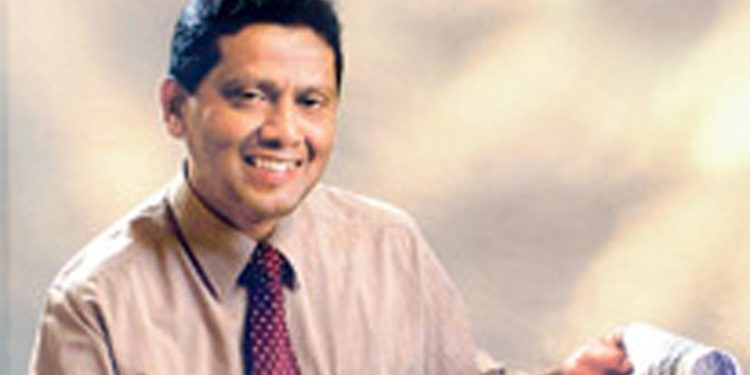 බන්දුලත් නික්මෙයි!