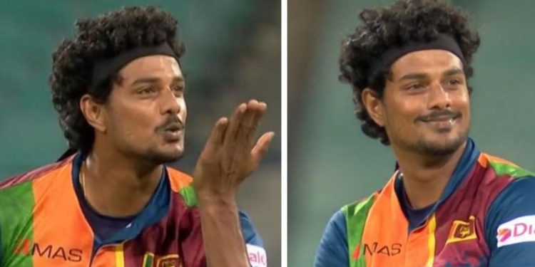 ඕවර 4යි-ලකුණු 12යි-කඩුලු 2යි! පළමු තරගයේදී හොඳටම කරපු බිනුරට කොරෝනා හැදිලා!