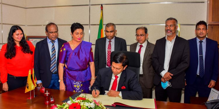 ජාතික ඉතිරිකිරීමේ බැංකුව RTGS සාමාජිකත්වය ලැබූ වගයි…