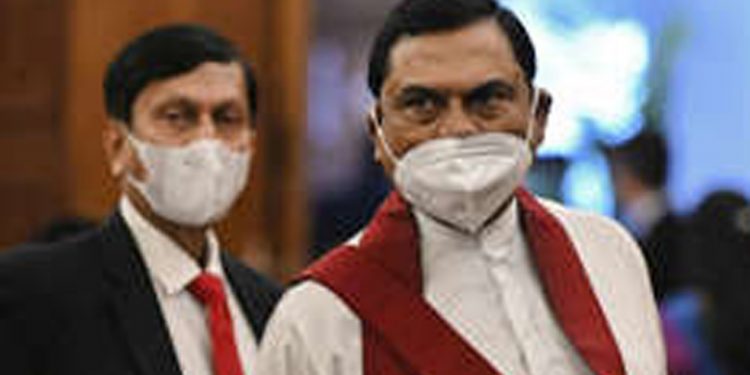 කබ්රාල් ආර්ථිකය ගැන කතා කරන්න කැබිනට්ටුවට එයි! යෝජනා රැසක් ගෙන ඉදිරිපත් කරයි! බැසිල් විරුද්ධ වෙයි!