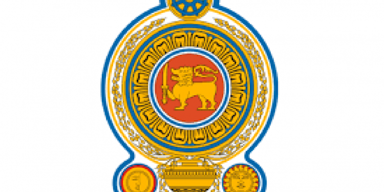 හොර පාරෙන් ආපු 8000ක් රාජ්‍ය සේවයේ! කෝටි ගණනක පාඩුවක්!