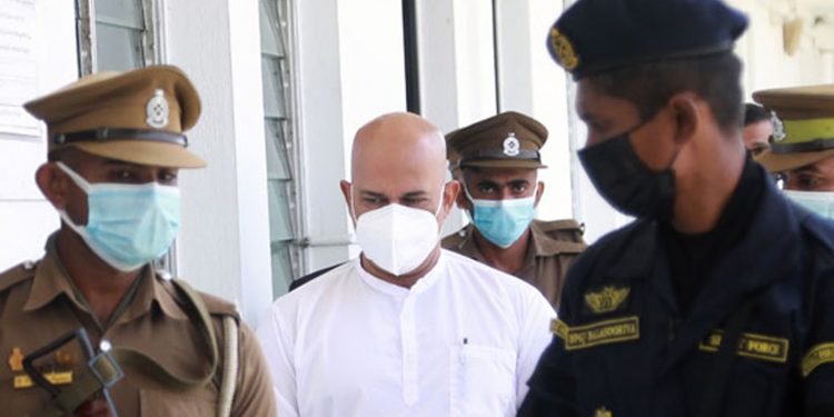 හිටිහැටියේ ආරක්ෂාව දැඩි කරයි! රන්ජන් පළිගැනීම් ගැන කියන්න එළියට එයි! (VIDEO)