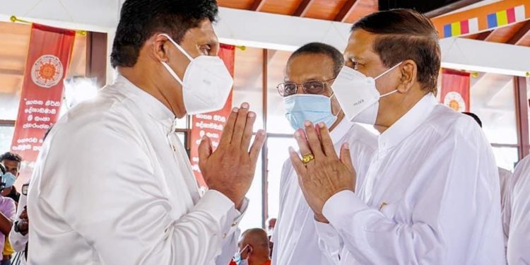සජිත්ට හයිය දෙන්න මෛත්‍රීපාලත් ඇවිත්! (PHOTOS)