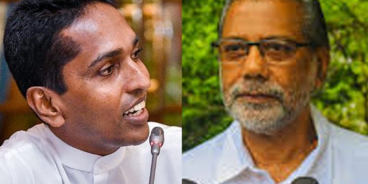 අම්පාරෙදි පොහොට්ටුවේ ඇතුළේ කචල් එකක් එළියට ආවේ මෙහෙමයි! (VIDEO)