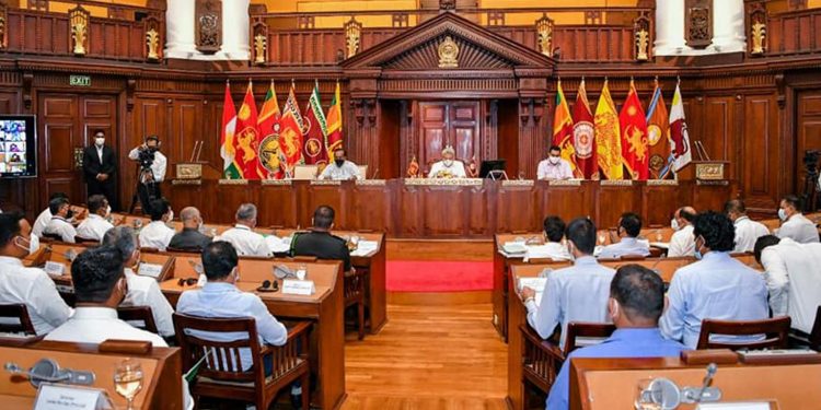 යල කන්නයටත් කාබනික පොහොර දෙන්න ජනපති සූදානම් වෙයි! අද වගකිවයුත්තන් එක්ක සාකච්ජාවකුත් තියයි!