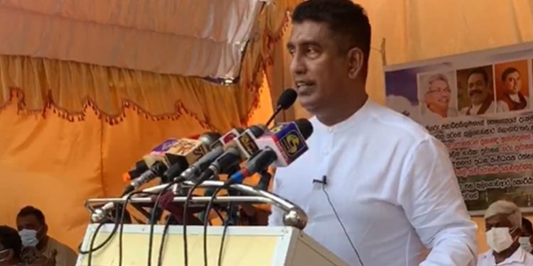 විමල්ලා කරන්න ගියේ මංගලලා කරන්න හදපු වැඩේ! ජොනී රහසක් හෙළිකරයි! (VIDEO)