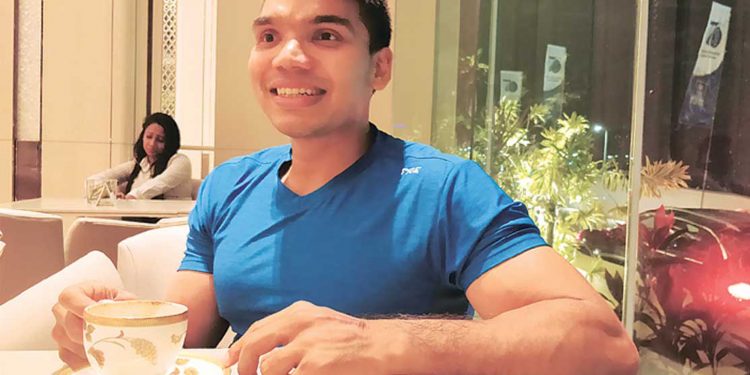 නාමල් මාලදිවයිනේ ගිහින් කරපු අලුත්ම සෙල්ලමක වීඩියෝවක් එළියට එයි! (VIDEO)