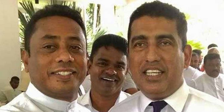 ජොනීගේ කාර්යාලය වටලන්න එන අයට කුරුණෑගල නගරාධිපති ‘කෑම ලෑස්ති කරයි’! (VIDEO)