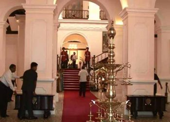 ජනපති මැදුර ජනපති ලේකම් කාර්යාලය බවට පත්වෙයි!