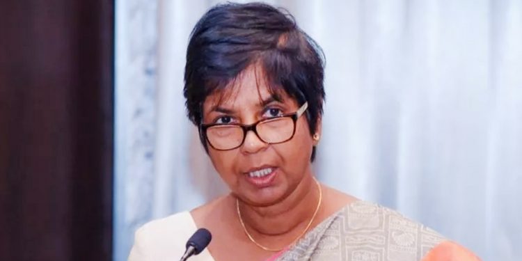මිනිස්සු දුක්විදිනවා! මට ඇමැතිකම් එපා! සුදර්ශනිත් අස්වෙයි!