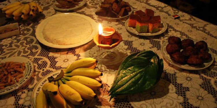 එළියත් එක්ක හොඳට අවුරුදු කන්න! හැබැයි අවුරුද්දෙන් පස්සේ කලුවරේ ඉන්න ලෑස්ති වෙන්න!