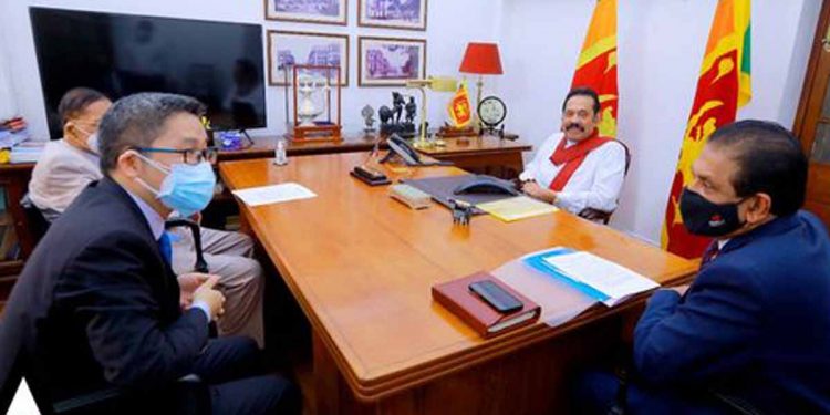 මහින්ද චීන අගමැති ඊයෙ දුරකතනයකින් කතා කරලා! මහින්දට උදව් කරන්න ලෑස්තිලු! ආධාර ළඟදීම එනවාලු!