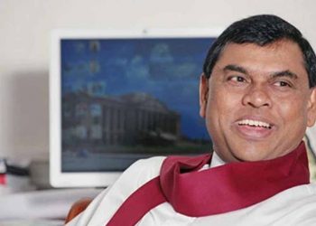 බැසිල් අමෙරිකානු ගමන කැන්සල් කරයි!
