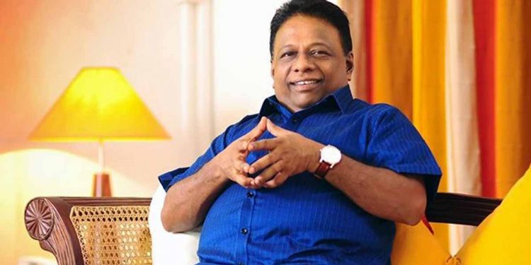 ජනතාව පක්ෂ පාට නොබලා පාරට බැහැලා! තවත් ප්‍රමාද වෙන්න එපා! ඩලස් පාර්ලිමේන්තුවේ 225ටම ලියුමක් යවයි!