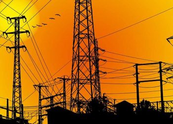 අපි කලින්ම කිව්වා මතකද? ඔන්න අවුරුද්දට ලයිට් කපන්නේ නෑ! ඊට පස්සේ ලොකු කැපිල්ලක් එනවා!