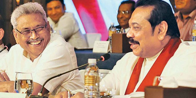 ‘ගෝඨා-මහින්ද ගෝ හෝම්’! රාජ්‍ය සේවයේ වෘත්තීය සමිති ජන අරගලයට එකතු වෙන්න තීන්දු කරයි!