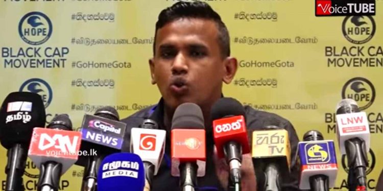 බඩගින්න දැනෙන්නෙ සිංහල-දෙමළ-මුස්ලිම් කියලා නෙමෙයි! කෑම එවනවා නම් අපි ඔක්කොටම එවන්න! තමිල්නාඩු මහඇමැතිට ද්‍රවිඩ කොල්ලෙක් දුන්න මාර පණිවුඩය! (VIDEO)