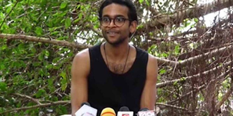 මං හිටපු ලංකාව ලෝකෙ කොහෙවත් නෑ! ඒක ගෝල්ෆේස් එකේ තියෙනවා! ගියාම දැනුනෙ! ඒක පුංචි මැජික් එකක් හලෝ! (VIDEO)
