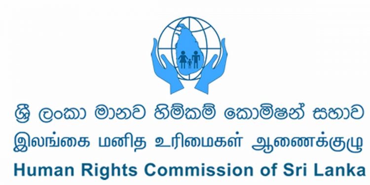 මානව අයිතීන් සුරැකෙනවාද? මානව අයිතීන් කඩනවාද? මානව හිමිකම් කොමිසම ගෝල්ෆේස් පිටියටත් ගනේමුල්ල හමුදා කඳවුරටත් යයි!