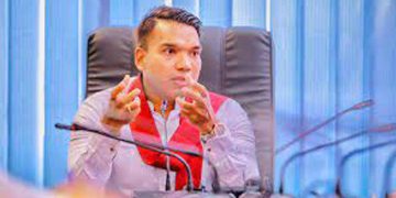 නාමල් අරලියගහ මන්දිරයේ හදිසි සාකච්ජාවක් කැඳවයි! 700කට එන්න කියයි! EXCLUSIVE