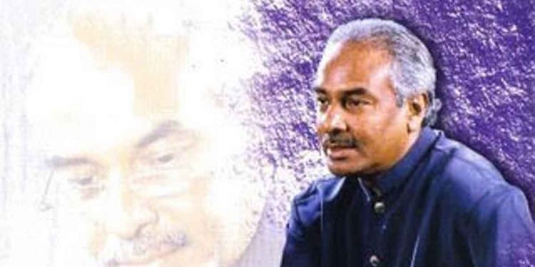 රාජපක්ෂවරුන්ට කඩේ යාම ගැන අද ඇත්තේ විශාල පශ්චාත්තාපයක්! මගේ ජීවිතයේ මැකිය නොහැකි කලු පැල්ලමක්! අරගලයට ජයවේවා! නන්දා-සුනිල් අරගල භූමියට ගිය පසු රෝහණ වීරසිංහගෙන් ෆේස්බුක් පණිවුඩයක්!