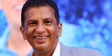 ආණ්ඩුවට එරෙහිව මහානාම ගහපු සුපිරි හයේ පාර! මහානාමගෙන් පස්සේ සනත්! සංගාගෙනුත් ප්‍රකාශයක්!