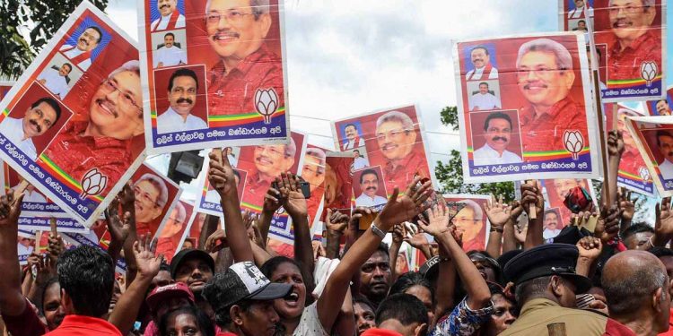 නවයයි නවයට කොළඹ ආ ජනතාවට දහයයි දහයට ආණ්ඩුව උත්තර දෙයි!