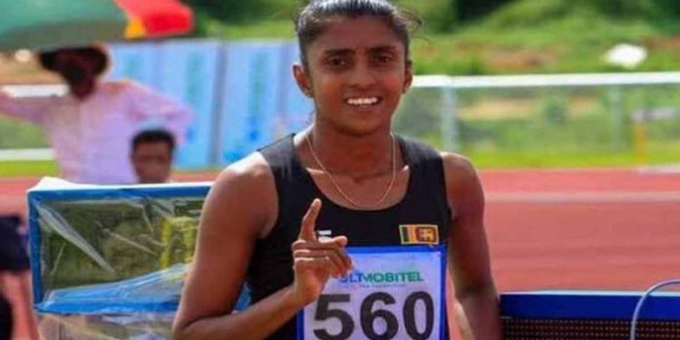 මීටර් 400 ධාවන ශූරිය දුම්මලසූරිය ගෙදරදී සිය දිවි නසාගනී!