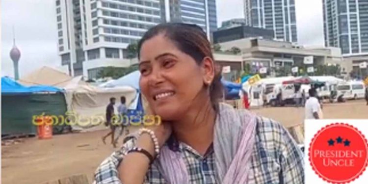 ගෝඨාගෝගමට පහර දෙන්න ආ මැරයන්ගෙන් අමානුෂික ලෙස ගුටි කාපු එඩිතර කාන්තාව යළිත් අරගල භූමියට එයි! ඇවිත් දෙයි නියම ටෝක් එකක්! (VIDEO)