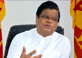 ආණ්ඩුවට සල්ලි හොයන්න හතරගාතෙන් වැටිලා ඉන්න ජනතාවට බදු පිට බදු ගහන්න අගමැති කැබිනට් එකේ අනුමැතිය අරන්!