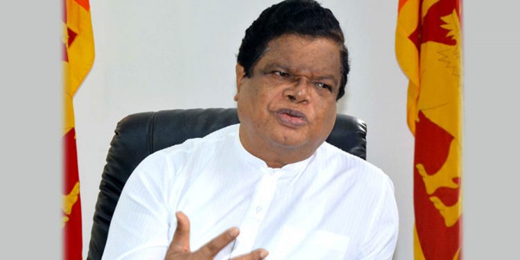 ආණ්ඩුවට සල්ලි හොයන්න හතරගාතෙන් වැටිලා ඉන්න ජනතාවට බදු පිට බදු ගහන්න අගමැති කැබිනට් එකේ අනුමැතිය අරන්!