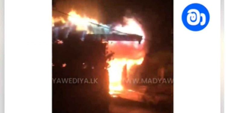ලොකුගේගේ ගෙයත් ඉවරයි! (VIDEO)