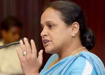 නියෝජ්ය කතානායක සටනට විපක්ෂයෙන් රෝහිණී කවිරත්න!