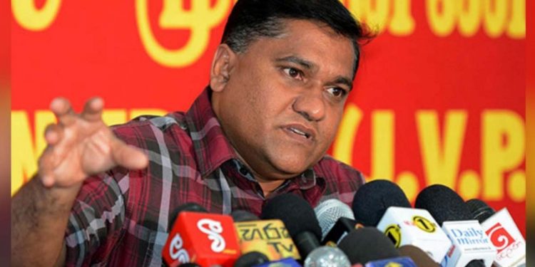 මහ මොළකරු… ආරක්ෂක ලේකම්… පොලිස්පති… දේශබන්දු… දඩයම සහ ජවිපෙ! (VIDEO)