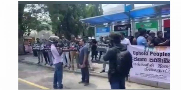 බජව්වක් නෙමෙයි විරෝධයක්! සොඳුරු විරෝධයක්! (VIDEO)