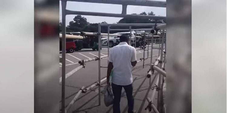 කොළඹ දැන් රුසියාව බෝම්බ දාන යුක්රේනය වගේ! අනේ බලන්න අපිට වෙච්ච දෙයක්! (VIDEO)