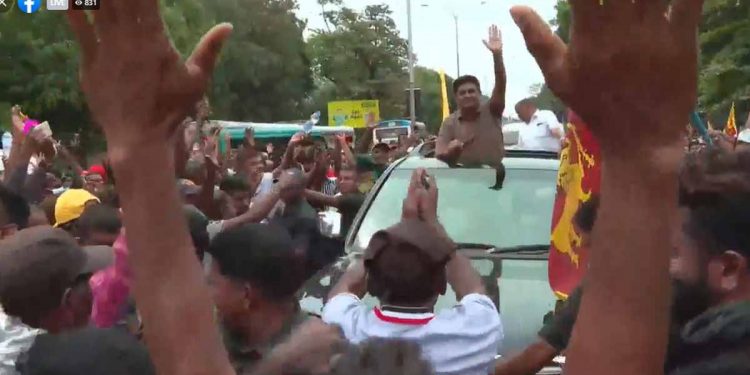 සජිත් පෙරටු කොටගෙන ලක්ෂ ගණනක ජන ගඟක් කොළඹට ඇතුලු වෙයි! මැයි රැලියට සියල්ල සූදානම්! (VIDEO)