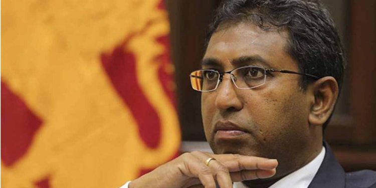 දේශපාලන ගේම්-ඩීල් දැන් මුලු රටම ප්‍රතික්ෂේප කරනවා! ඉදිරියේදී මේ චෞර වළල්ලම එකට තියා පරද්දනවා! ගෝඨා-රනිල් ආණ්ඩුවේ තනතුරු නොගන්නා හේතුව හර්ෂ පැහැදිලි කරයි!