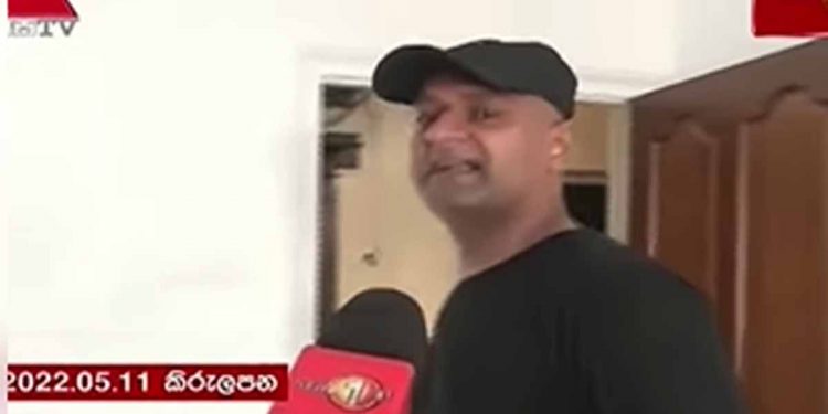 ගේ කුඩු කරලා තියෙනවා දැක්ක ඉරාජ්ගේ ඇහැට කඳුලු ඇවිත්! ඉරාජ්ගේ දැන් පෙනුමත් වෙනස් වෙලා! අඳුනගන්නවත් බෑ! (VIDEO)