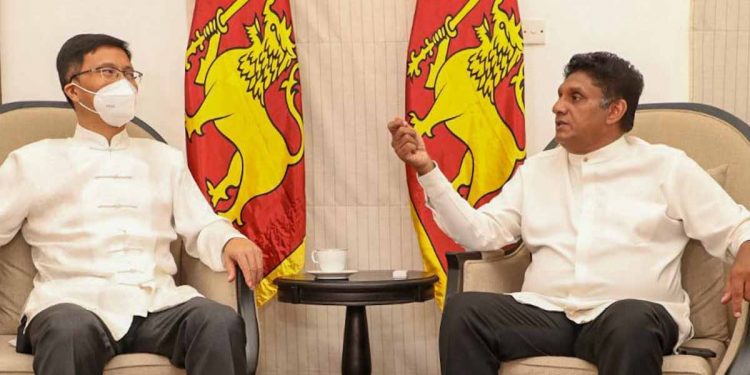 චීන තානාපති සජිත්ව හමුවන්න එයි! රට ගොඩගන්න සජිත් චීනයේ නොමසුරු සහාය ඉල්ලයි! (VIDEO)