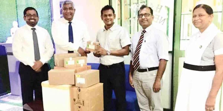 INSEE සමාගම කොළඹ ජාතික රෝහලේ දැඩිසත්කාර ඒකකයට අවශ්ය වෛද්ය උපකරණ හා ඖෂධ පරිත්යාග කරයි…