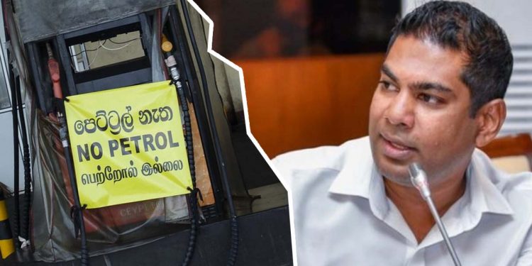 බැසිල් ගැහුවා! ඊට පස්සේ රනිල් ගැහුවා! ඔන්න දැන් අලුත්ම එක්කෙනා කංචනත් ගහනවලු! අනේ අපේ රටට දෙයියන්ගෙම පිහිටයි!