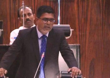 ඇඟ හිරිවැටෙන කතාවක්! ලංකාවෙ දරුවො 10%කට මන්දපෝෂණය! කාන්තාවන් ලිංගික ශ්‍රමිකයන් බවට පත්වීම 30%කින් වැඩි වෙලා! දෙයි හාමුදුරුවනේ ලංකාවට මොකක්ද මේ වෙන්න යන්නේ…? (VIDEO)